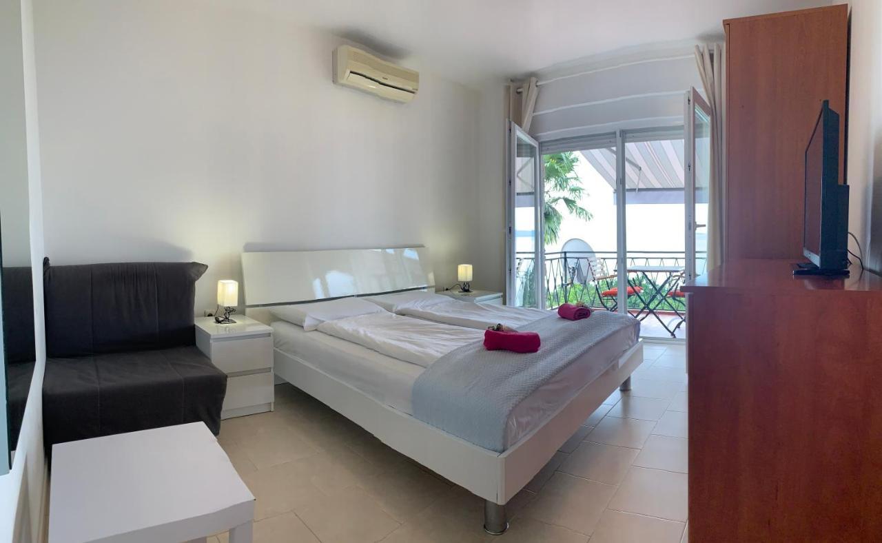 Breathtaking Sea View App For 2+1, Bbq ...... Apartman Abbázia Kültér fotó